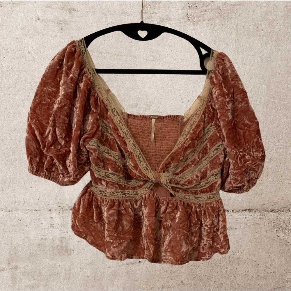 NEW! Free people top